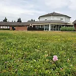 Hotel Eqynox